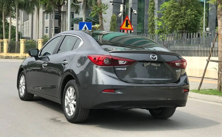 Mazda 3 1-5 20192